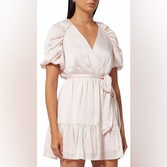 Ted Baker Blush Pink Loueese Faux Wrap Puff Sleeve Mini Dress Size 6 - Picture 1 of 11